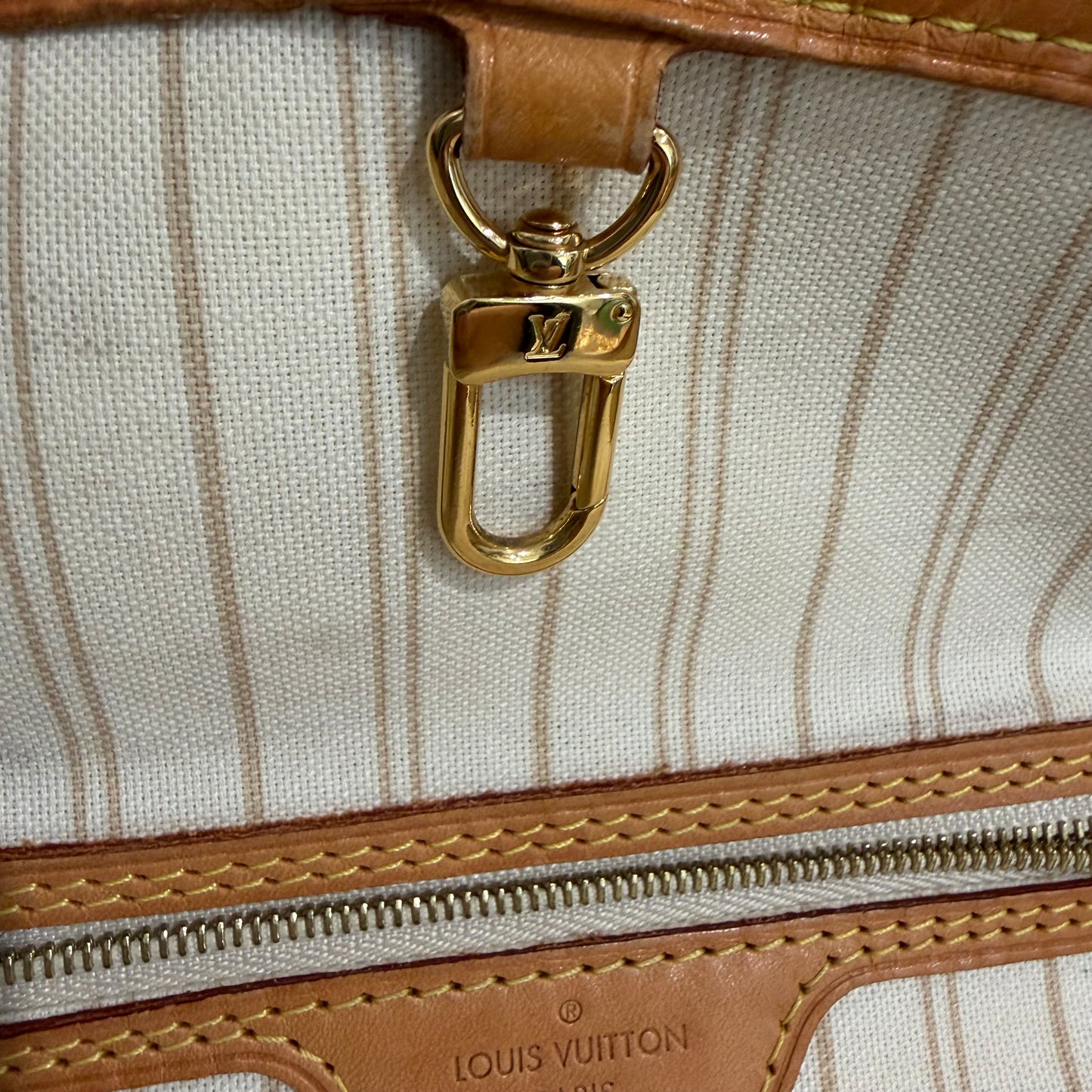 #8239 LOUIS VUITTON Damier Azur Neverfull PM
