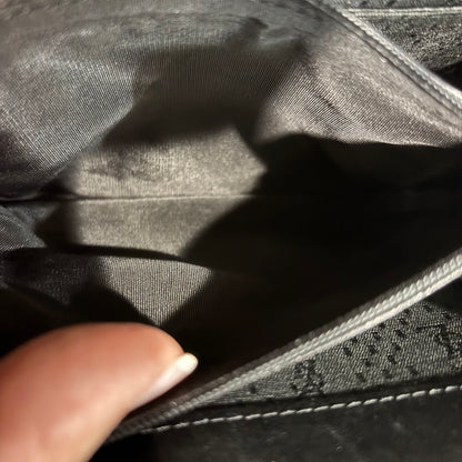 8893 YVES SAINT LAURENT Black Crossbody