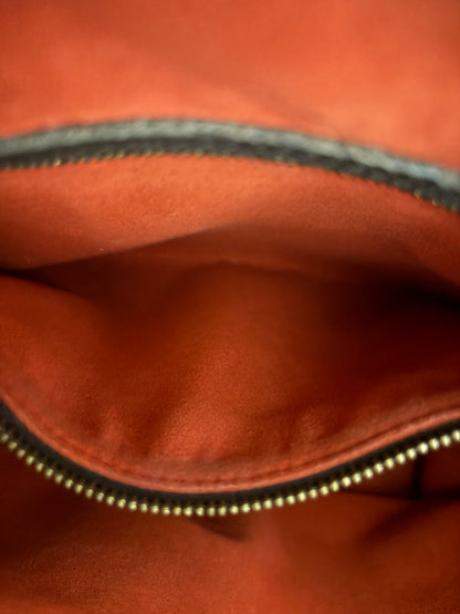 #221 LOUIS VUITTON Bucket PM