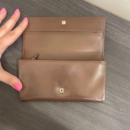 SOLD! Gucci Leather Wallet