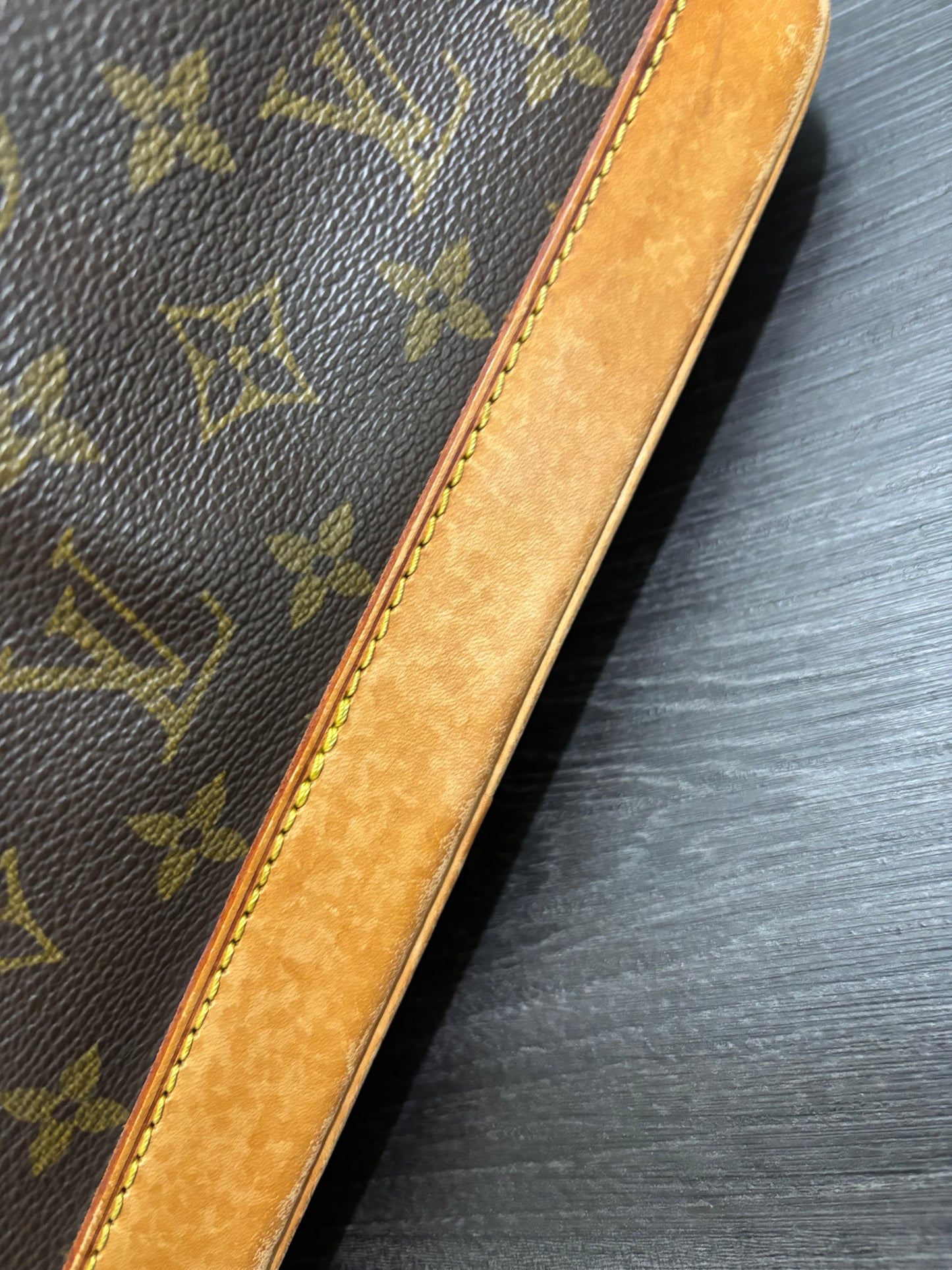 #222 LOUIS VUITTON Alma