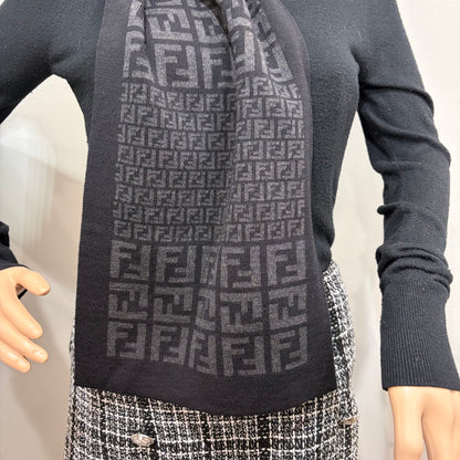 8834 FENDI Black Scarf