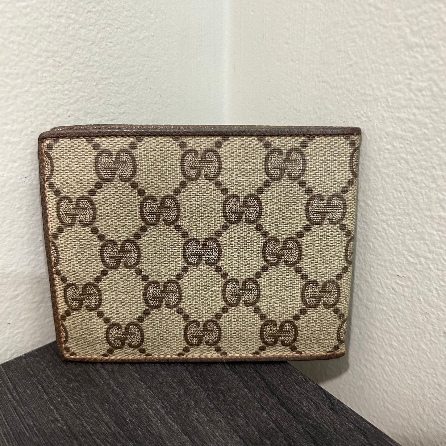 #198 GUCCI Men’s Wallet