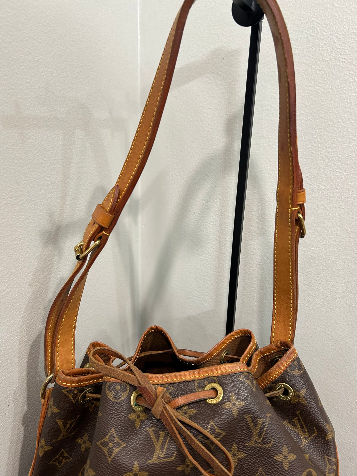 1035 LOUIS VUITTON Noe GM