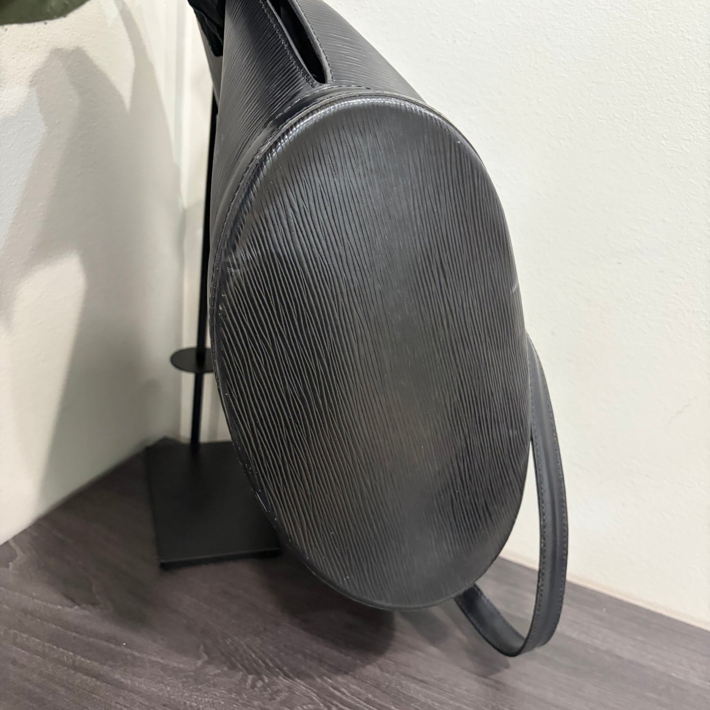 #8227 LOUIS VUITTON Epi Leather St Jacques GM