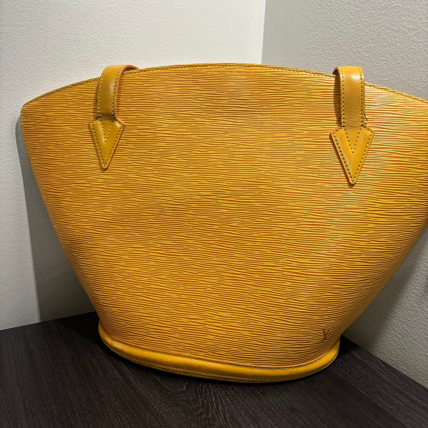 #229 LOUIS VUITTON Saint Jacques GM