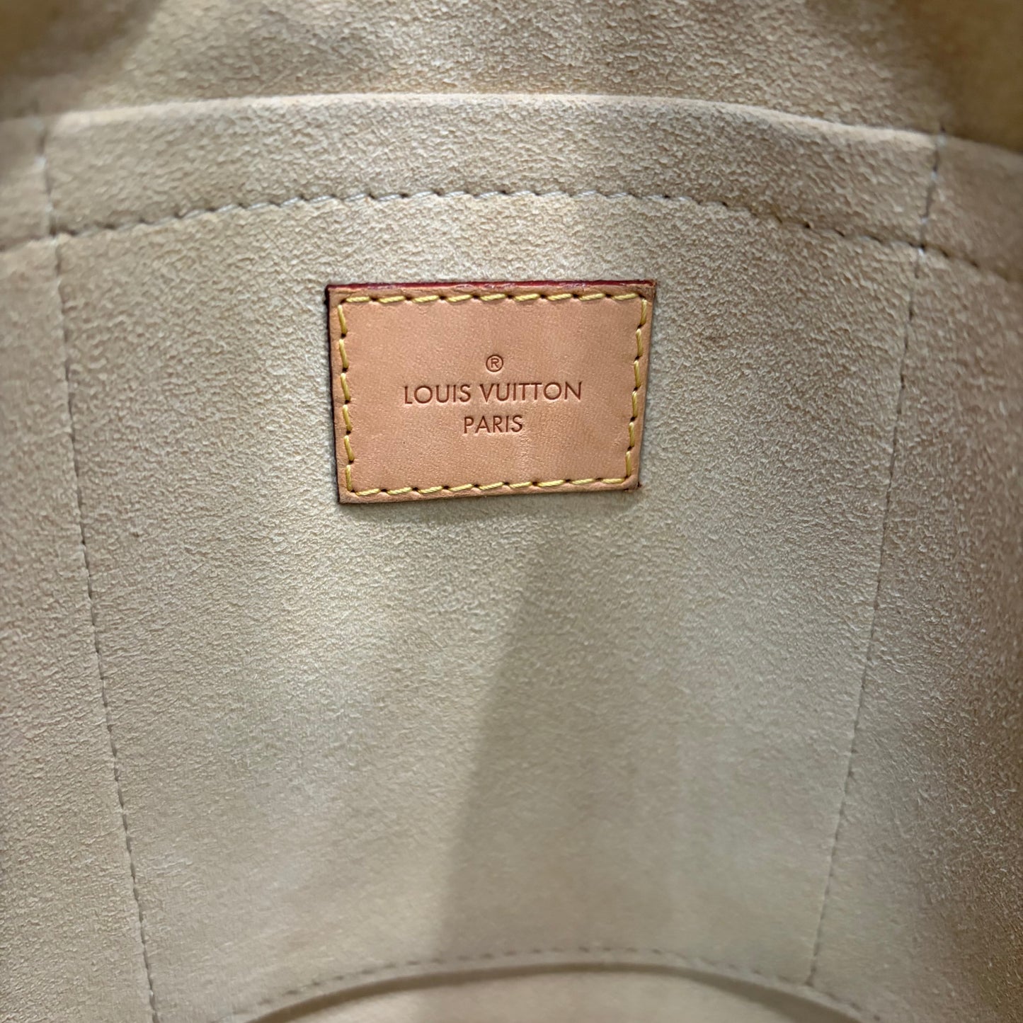 #8229 LOUIS VUITTON Damier Azur Salina PM MSRP $1,440