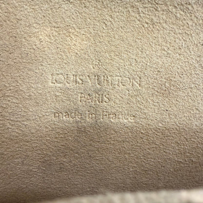 #3213 LOUIS VUITTON Monogram Pochette
