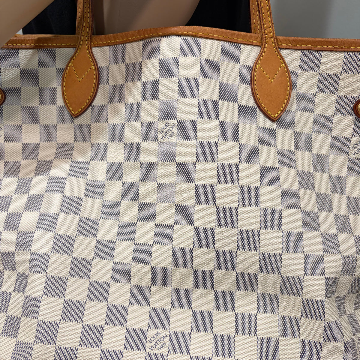 LOUIS VUITTON Damier Azur Neverfull MM