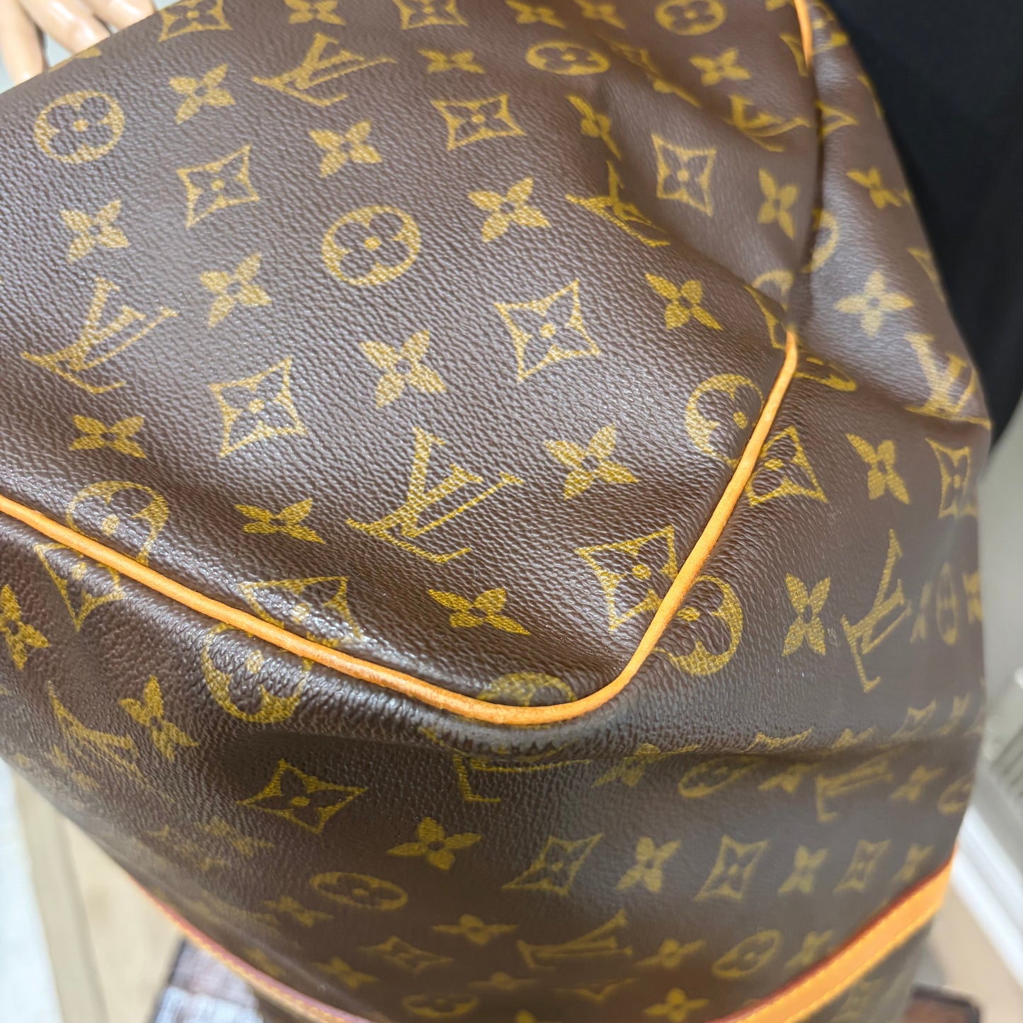 #1113 LOUIS VUITTON Monogram Keepall 55 Duffle