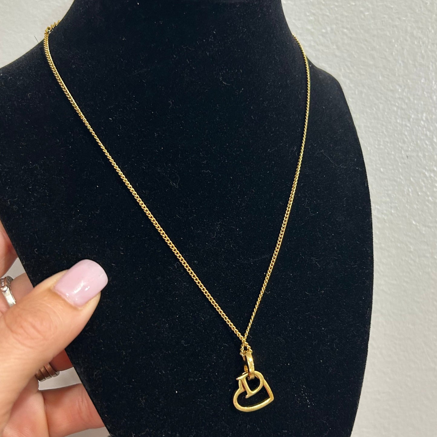 1041 DIOR Pendant Necklace