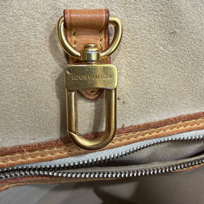 #1107 LOUIS VUITTON Damier Hampstead MM