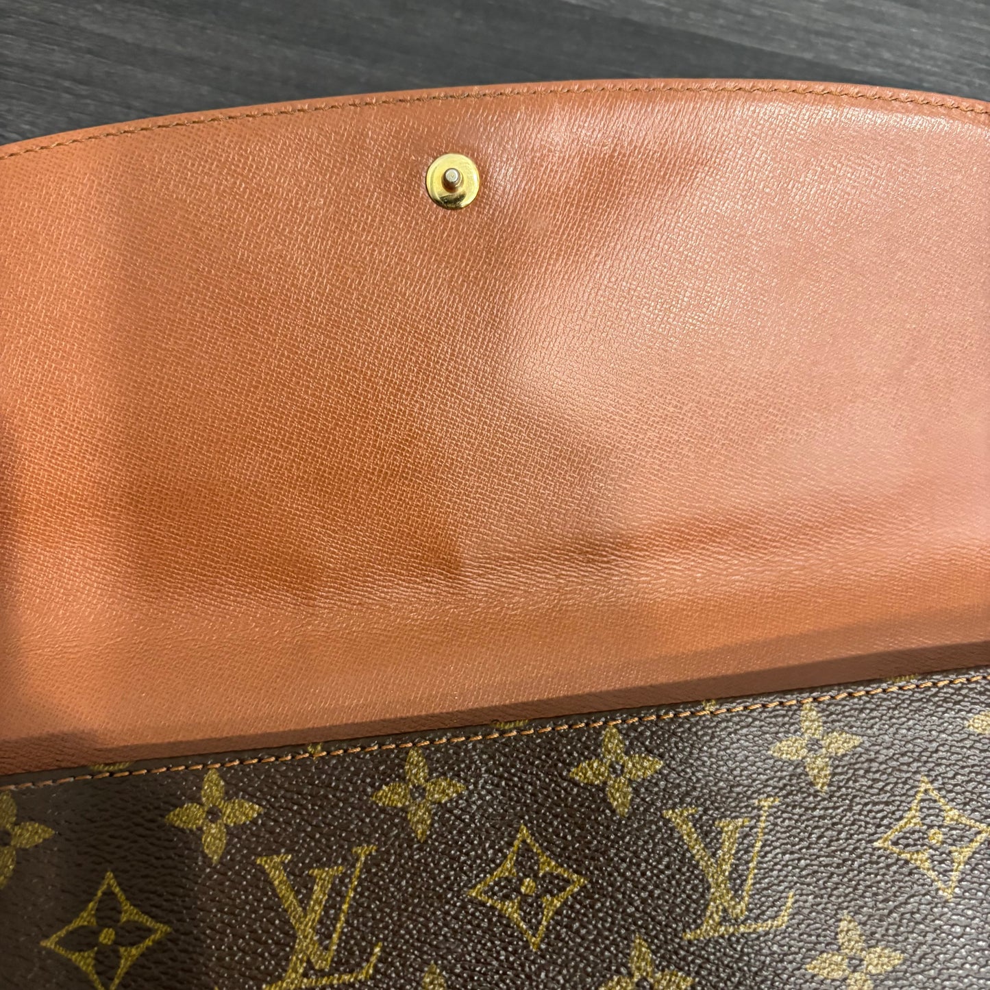 8872 LOUIS VUITTON Dame 29