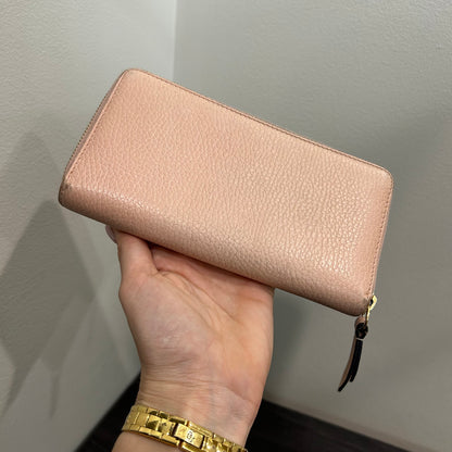 #204 GUCCI Marmont Zip Wallet