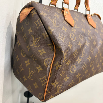 #8231 LOUIS VUITTON Speedy 30