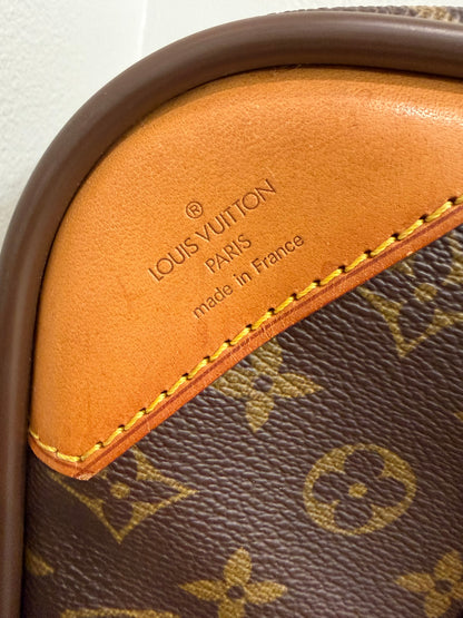 #3201 LOUIS VUITTON Monogram Satellite 53 Luggage