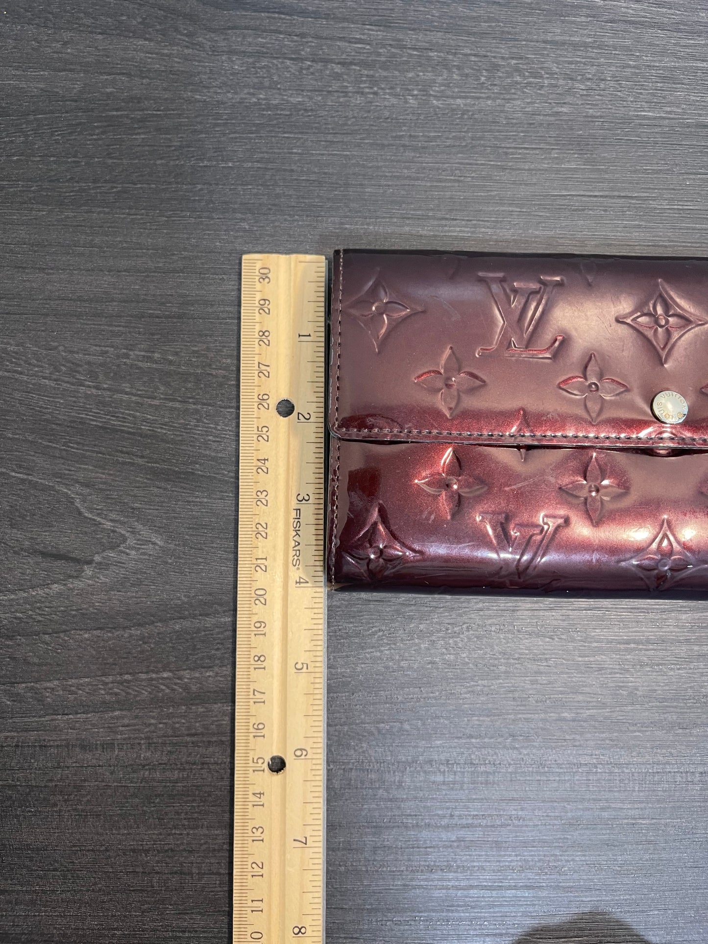 SOLD! 5 Piece Louis Vuitton Vernis Wallet Set