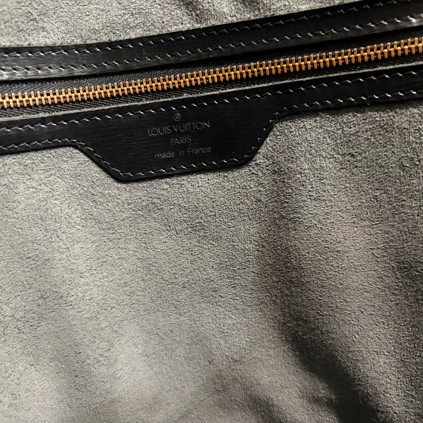 #8227 LOUIS VUITTON Epi Leather St Jacques GM