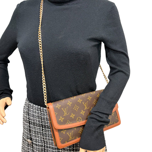 #8279 LOUIS VUITTON Monogram Dame 26