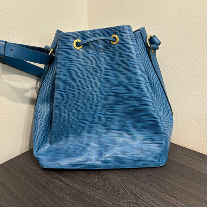 CLEARANCE #328 LOUIS VUITTON Epi Petit Noe