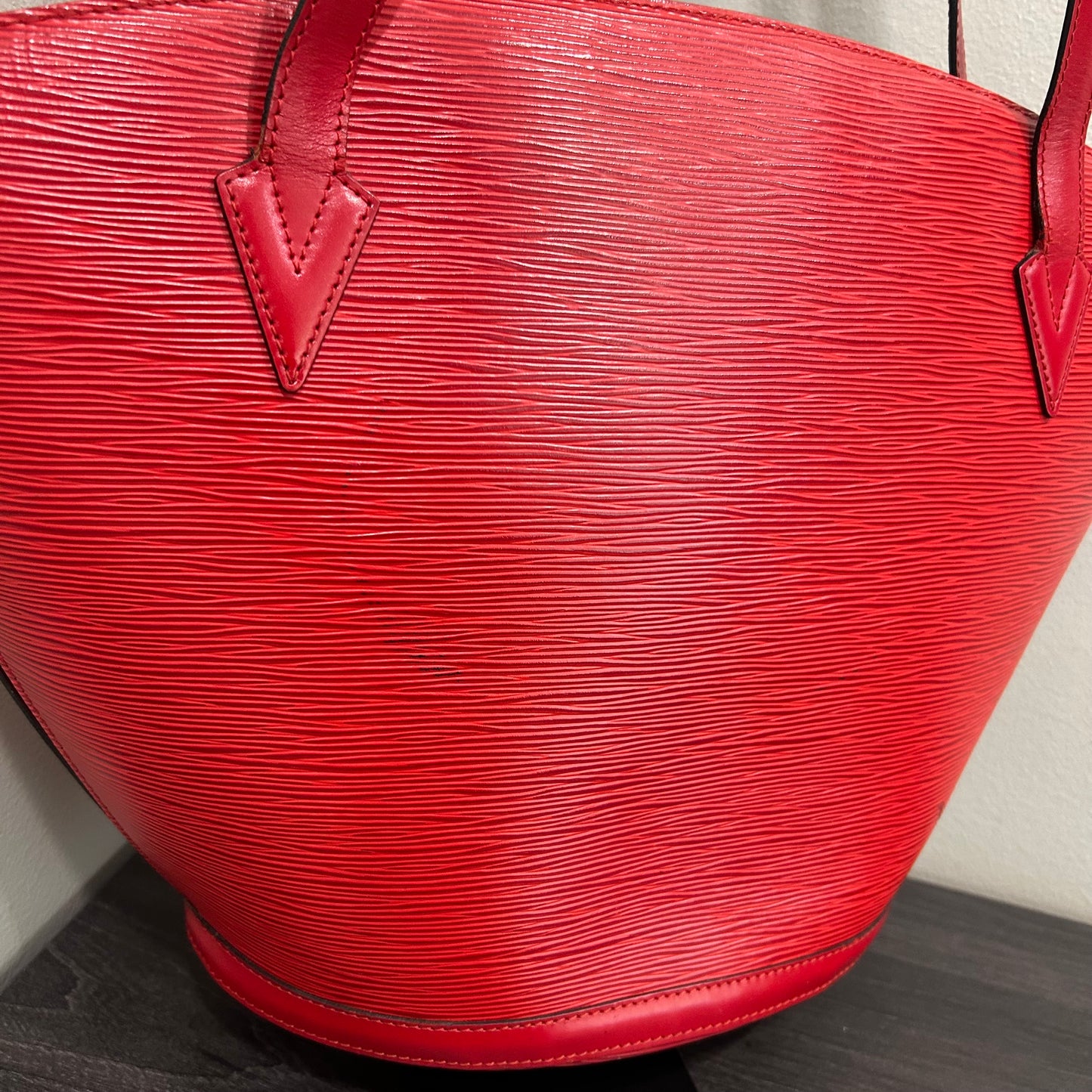 1065 LOUIS VUITTON Saint Jacques GM