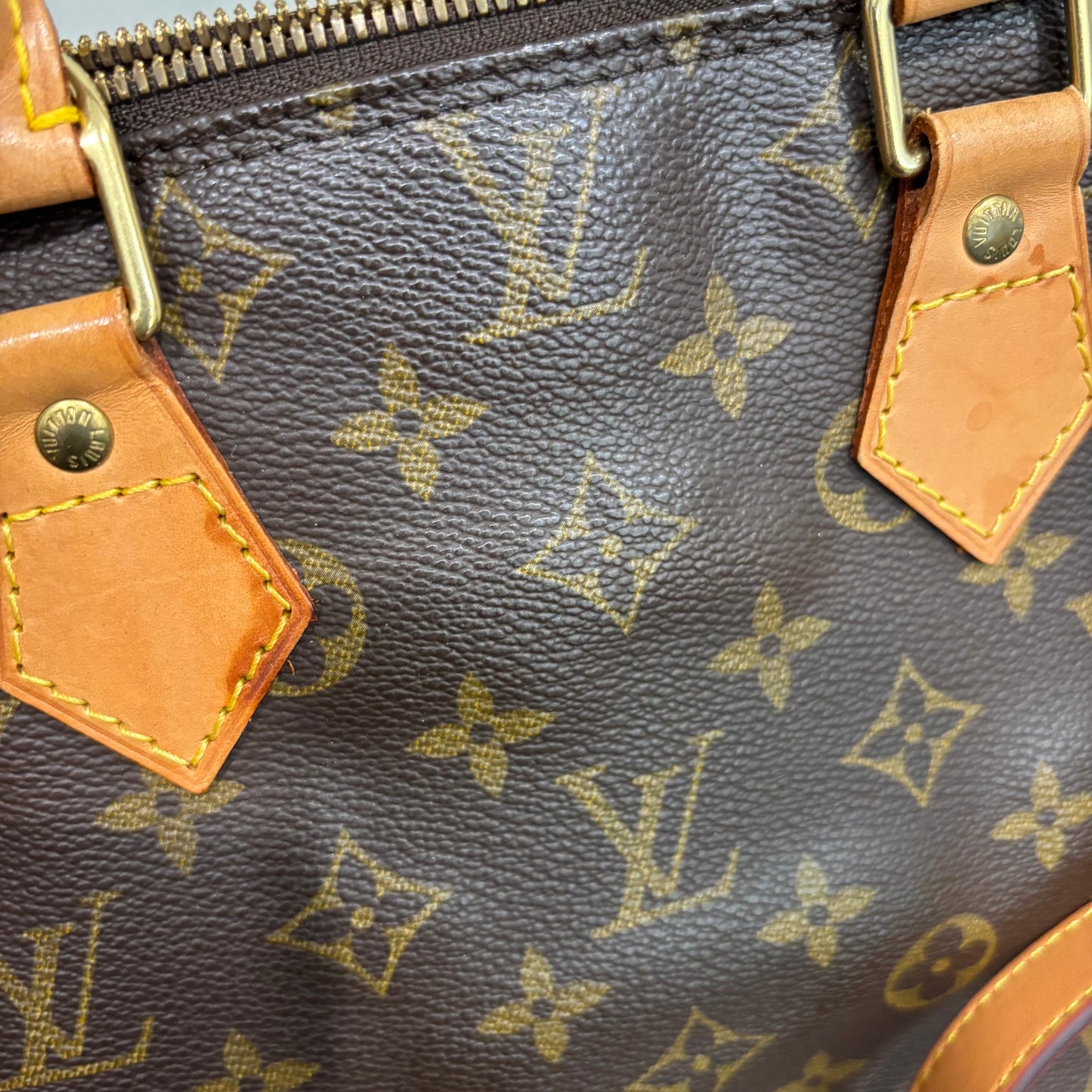 CLEARANCE #348 LOUIS VUITTON Alma PM