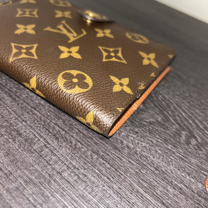 1002 LOUIS VUITTON Agenda PM MSRP $505 (TOP PICK!)