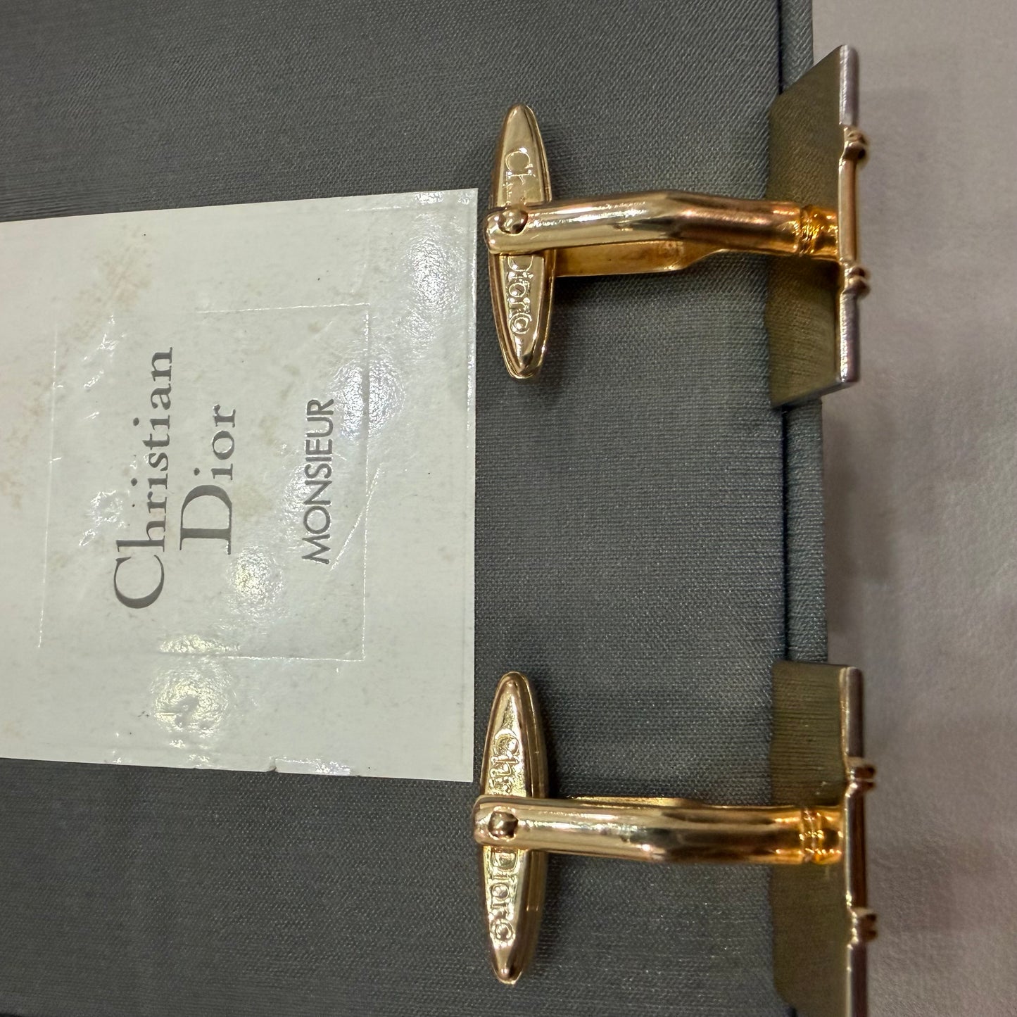 8810 CHRISTIAN DIOR Cufflinks & Tie Clip Set