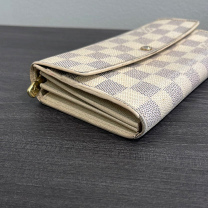 SOLD! Louis Vuitton Damier Wallet