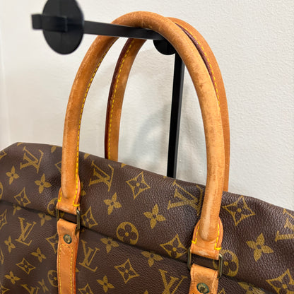 8863 LOUIS VUITTON Sirius 50 Luggage