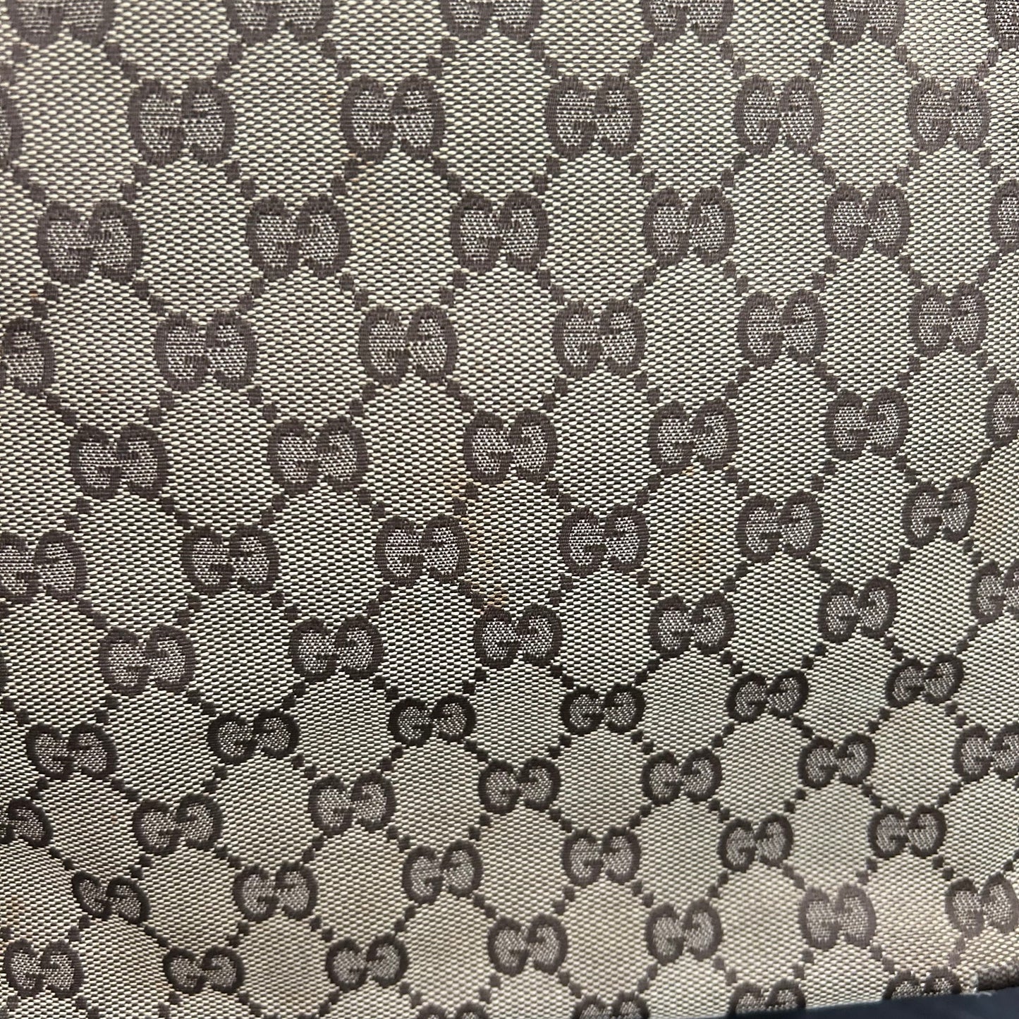 1063 GUCCI Canvas Bucket Tote