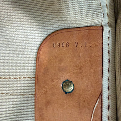 8863 LOUIS VUITTON Sirius 50 Luggage