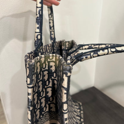 CLEARANCE CHRISTIAN DIOR Large Book Tote #271 (MSRP $3520)