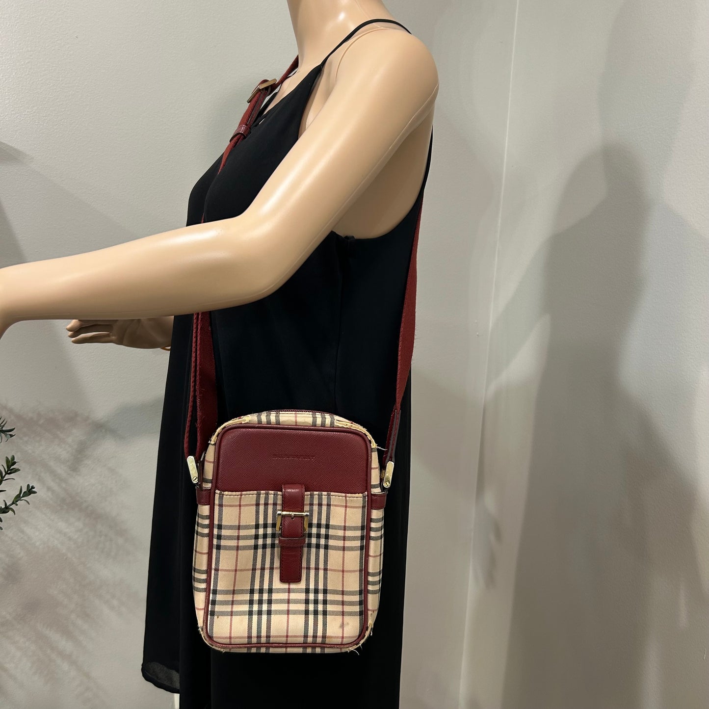 1014 BURBERRY Shoulder Bag