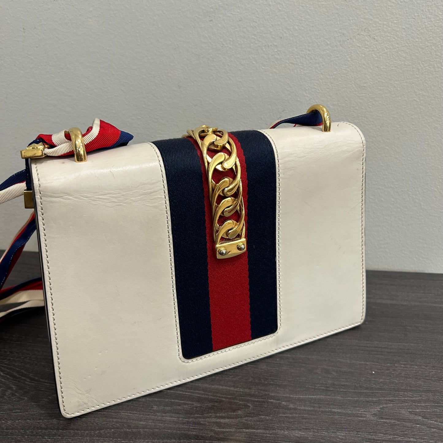 1005 GUCCI Sylvie