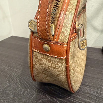 8916 CELINE Vintage Crossbody