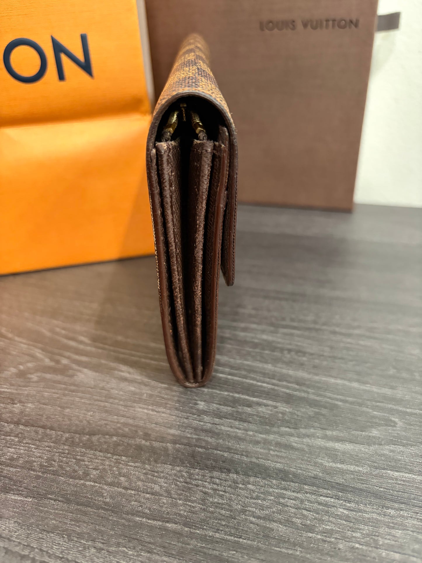 #1101-04 LOUIS VUITTON Damier Ebene Wallet with Removable Strap