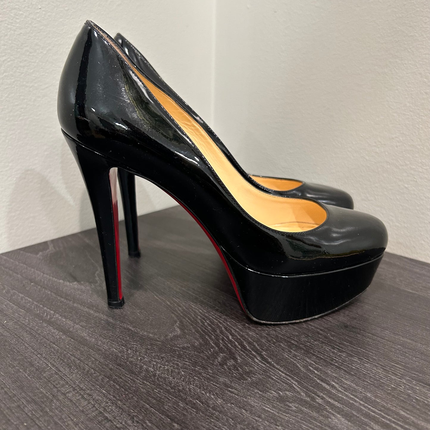 CLEARANCE Christian Louboutin Patent Shoes 34EU