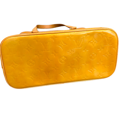 #1120 LOUIS VUITTON Jaune Passion Vernis Leather Houston Shoulder Tote (Cig Odor)