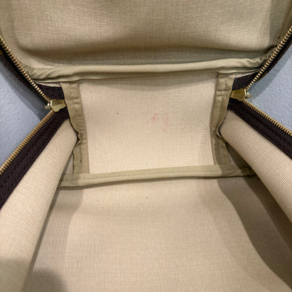 8913 LOUIS VUITTON Monogram Excursion