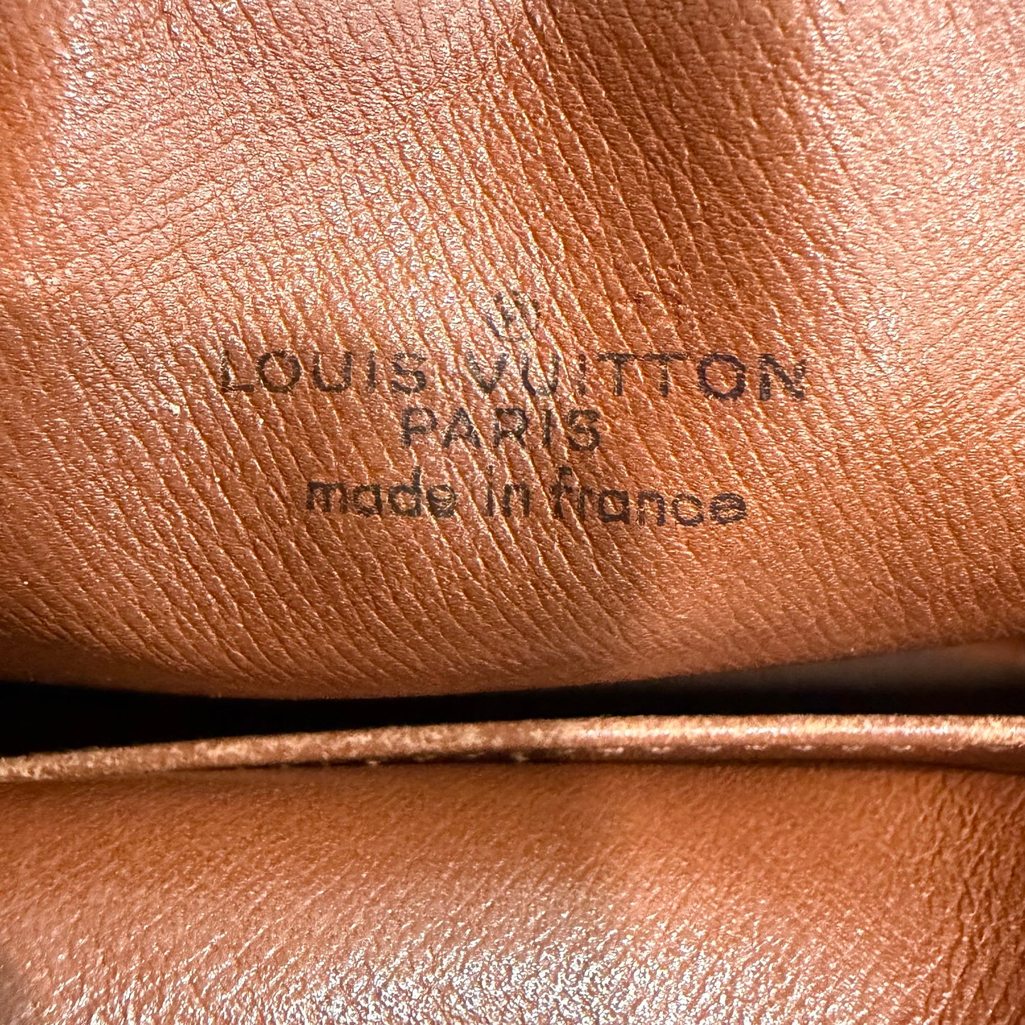 8914 LOUIS VUITTON Monogram Compiegne 23