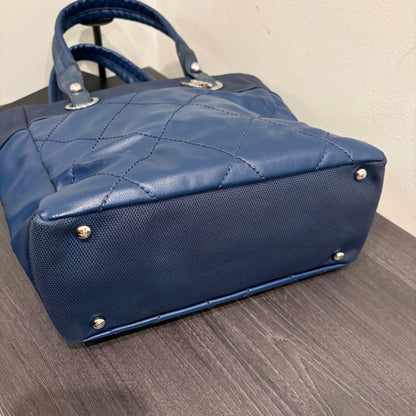 8894 CHANEL Quilted Navy Biarritz Tote