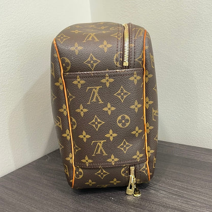 SOLD! Louis Vuitton Monogram Excursion Bag