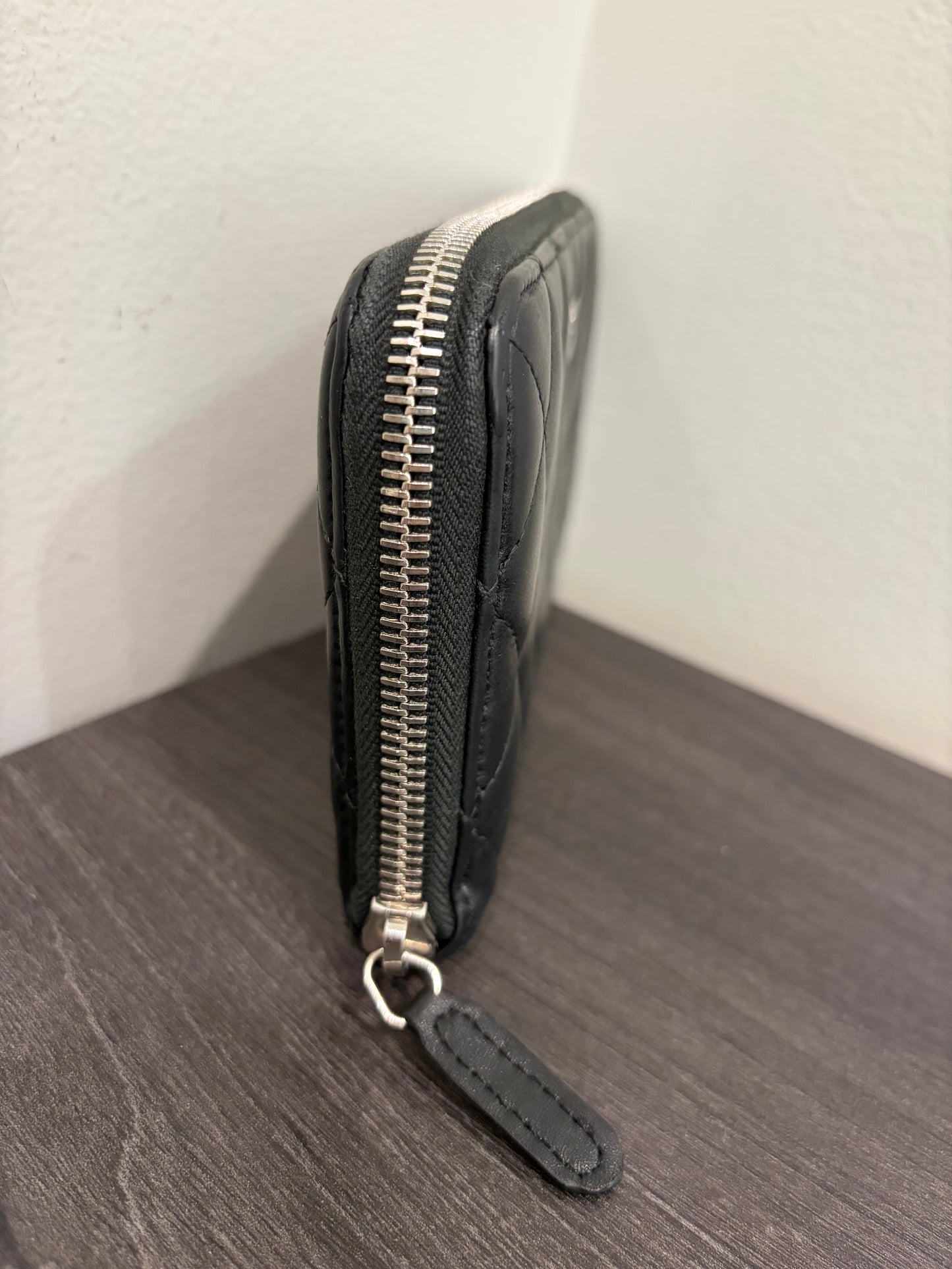 #3236 CHANEL 2018-2019 Black Zip Wallet