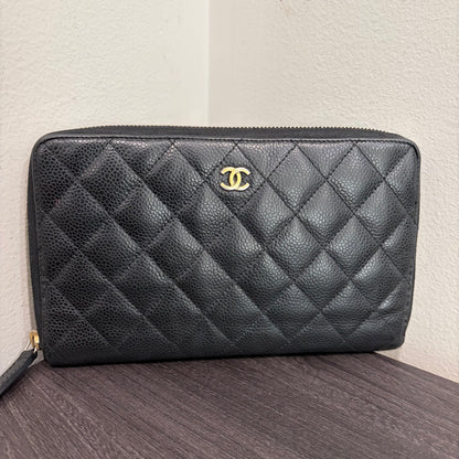 #3235 CHANEL 2014-2015 Black Zip Wallet