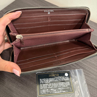 #3236 CHANEL 2018-2019 Black Zip Wallet
