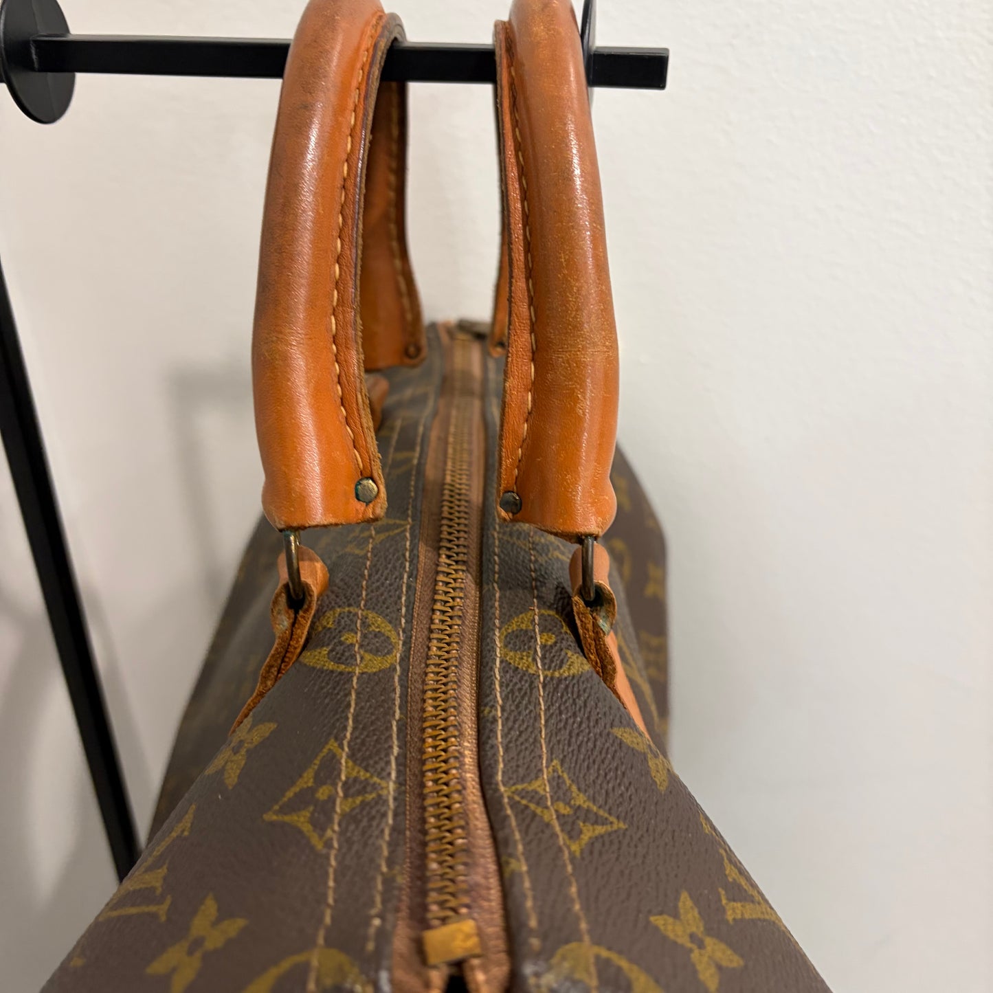 8896 LOUIS VUITTON Rare Vintage Monogram Speedy 30