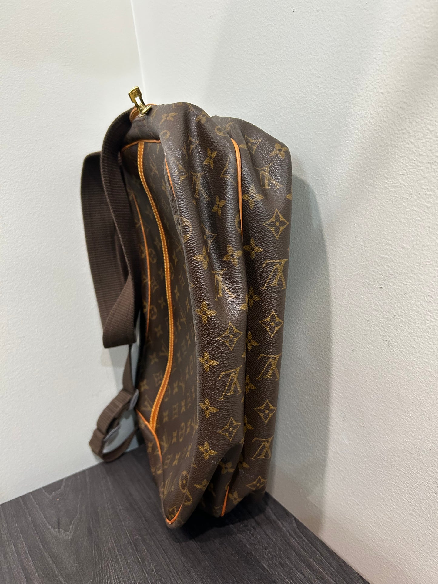 24 HOUR FLASH SALE #273 LOUIS VUITTON Reporter GM