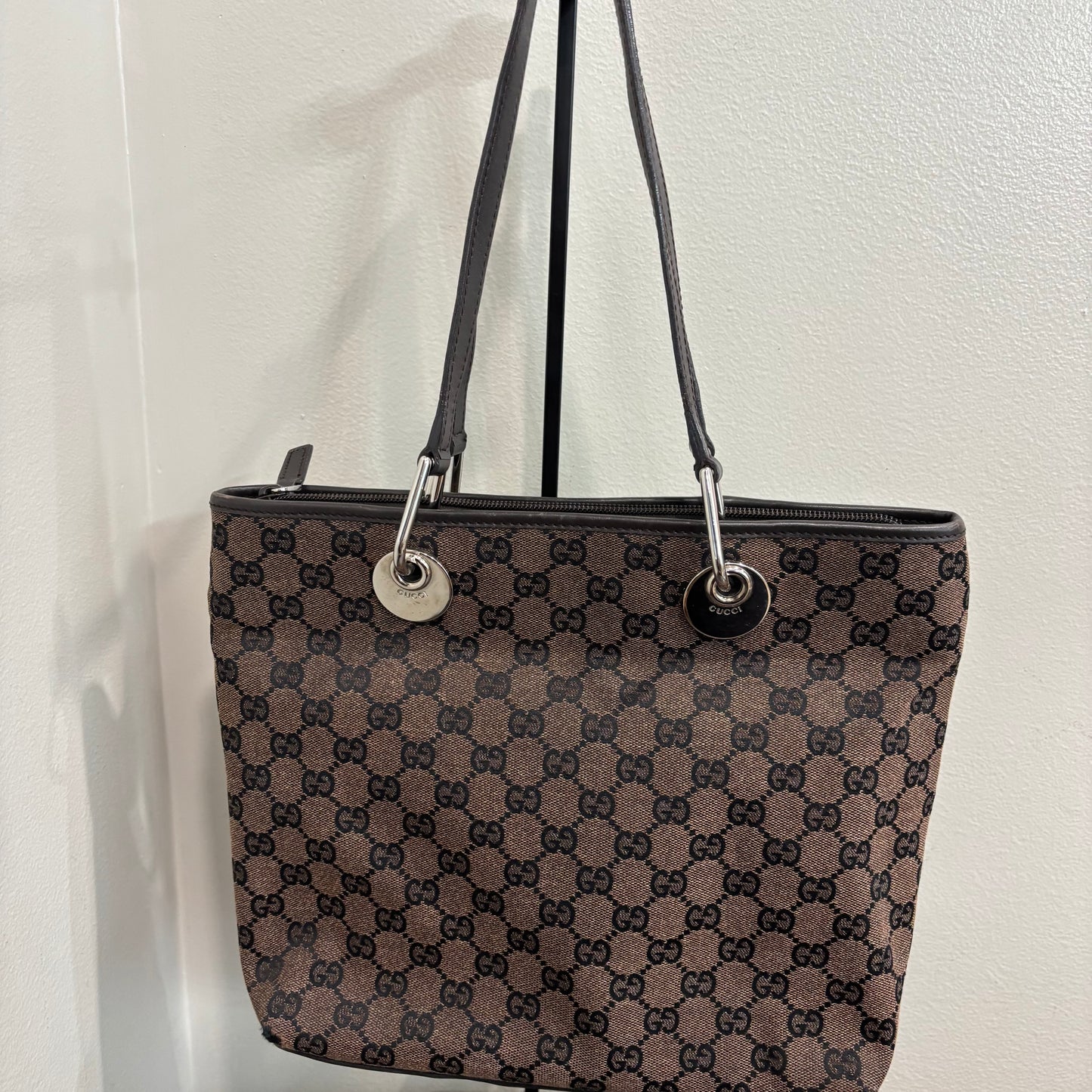 8877 GUCCI Brown Canvas Eclipse Tote
