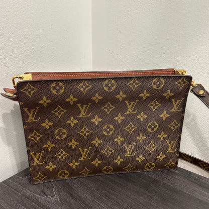 #211 RARE! LOUIS VUITTON Angian